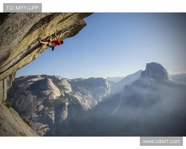 张芳独家分享攀岩心得与技巧助你征服高峰挑战自我极限