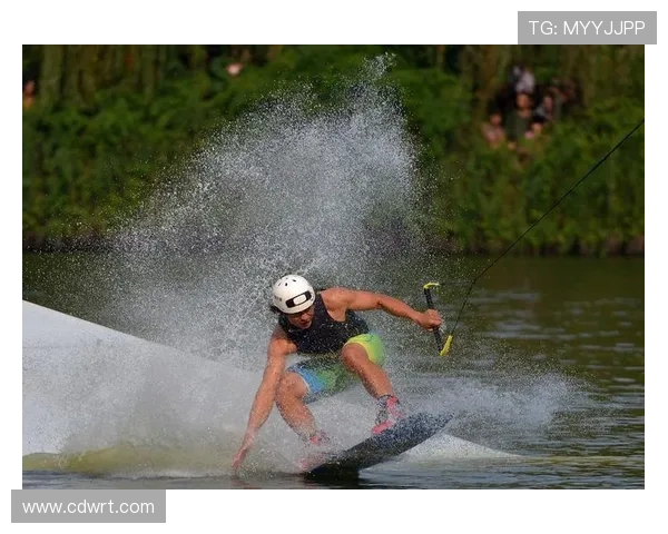 成都极限运动队以71分领跑极限运动会积分榜展现强大实力