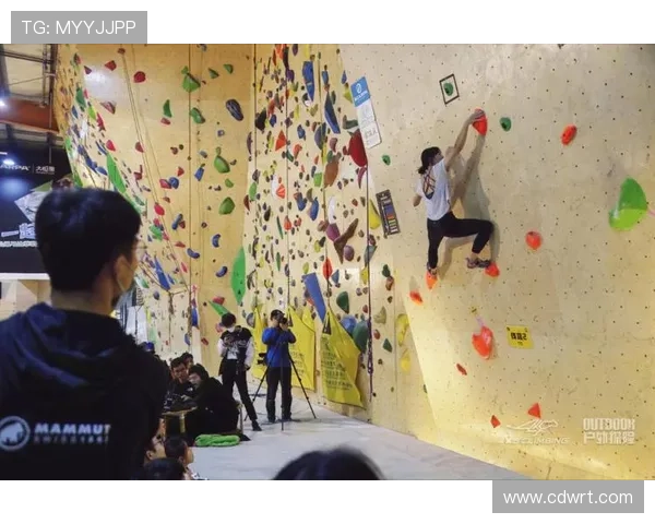 成都攀岩队实力引发热议业内专家与爱好者观点交锋